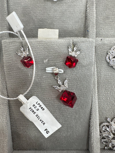 Women's Pendant sets