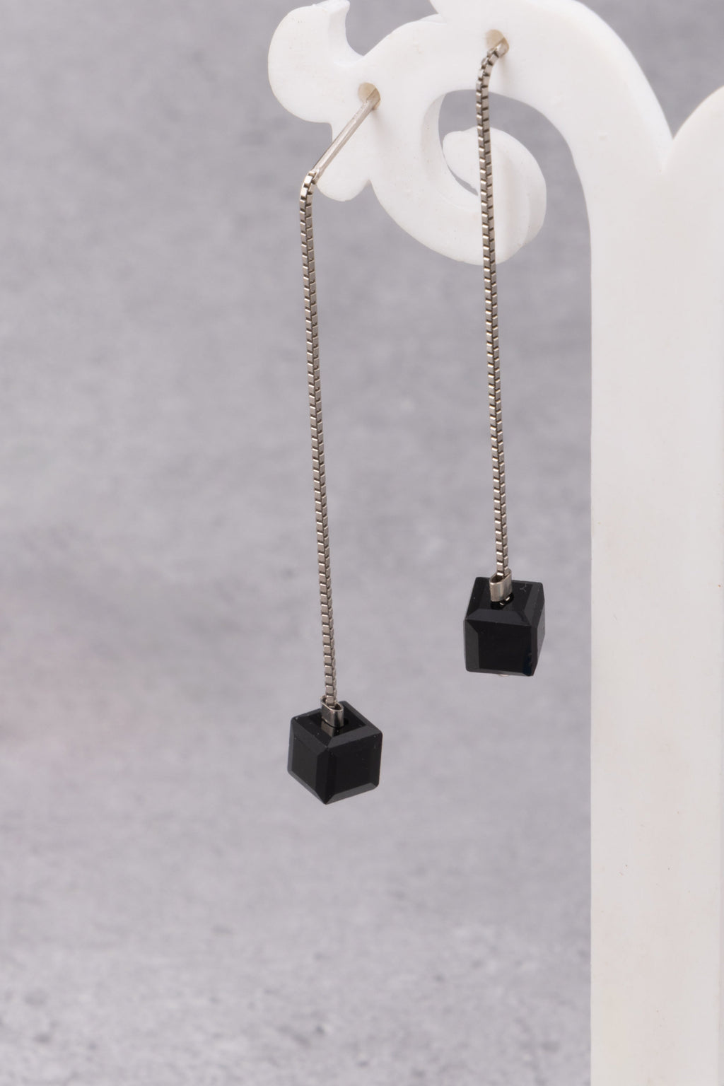 Minimalist Black Cube Bead Threader Earrings - Flâneur Global® | FG | 925 Fine Silver Jewelry & Accessories