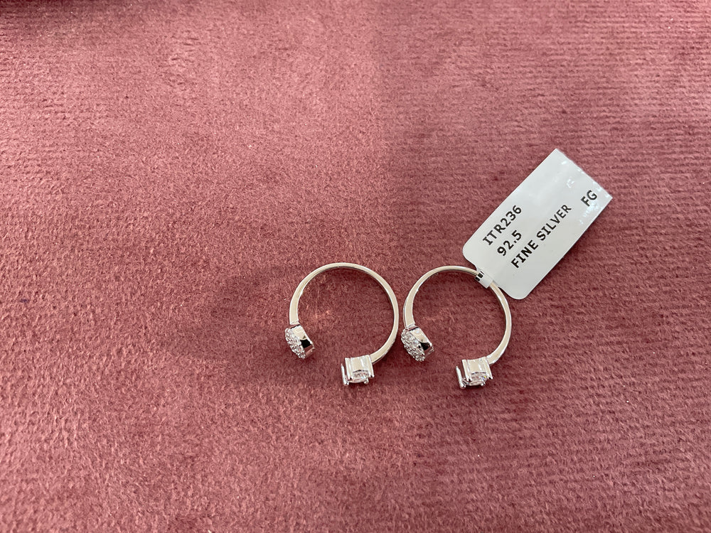 Women's Toe RIngs
