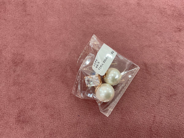 MOP EARRINGS BOX 24
