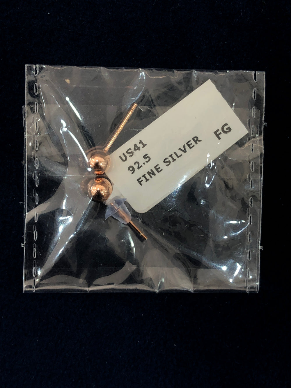 SAME EARRINGS BOX 40