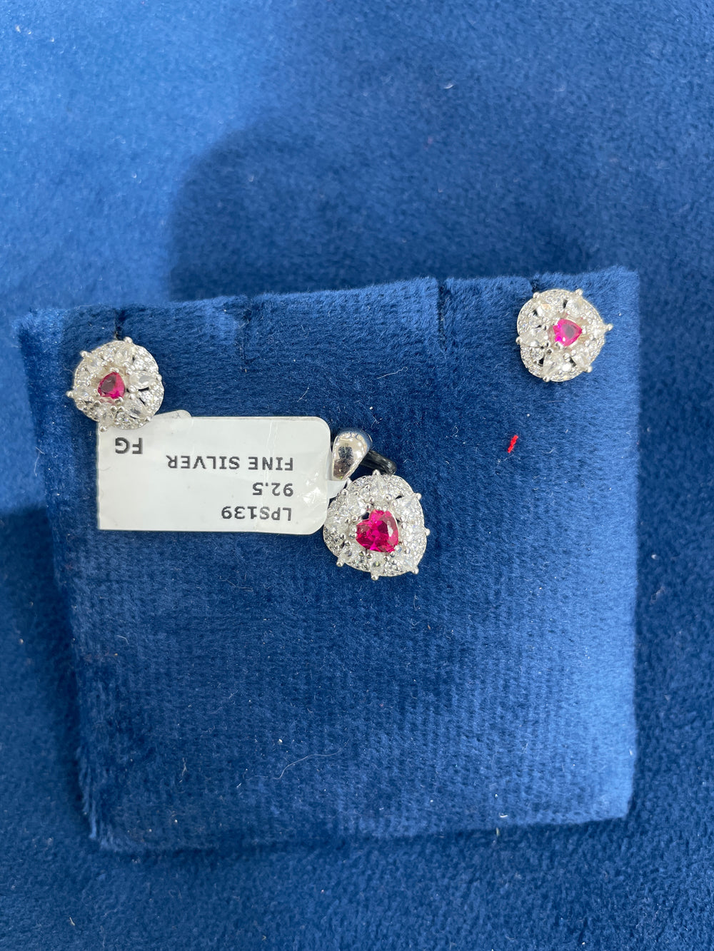 Women's Pendant sets