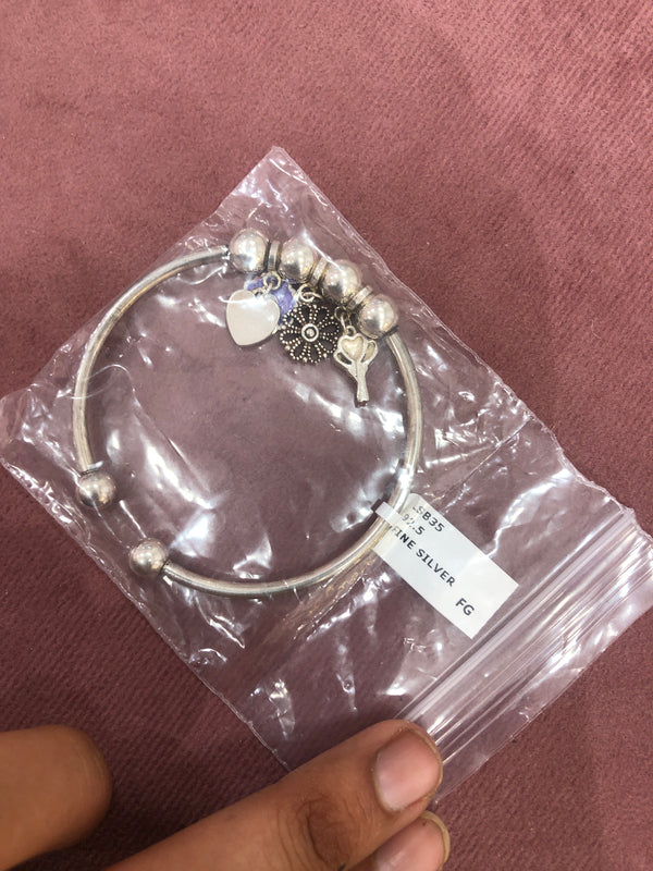 Ladies bracelet52 Nav