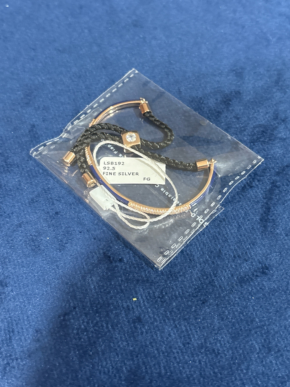 Women's Stiff Bracelet