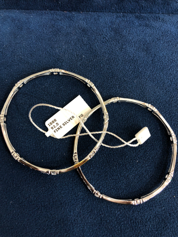 WOMEN'S BANGLES