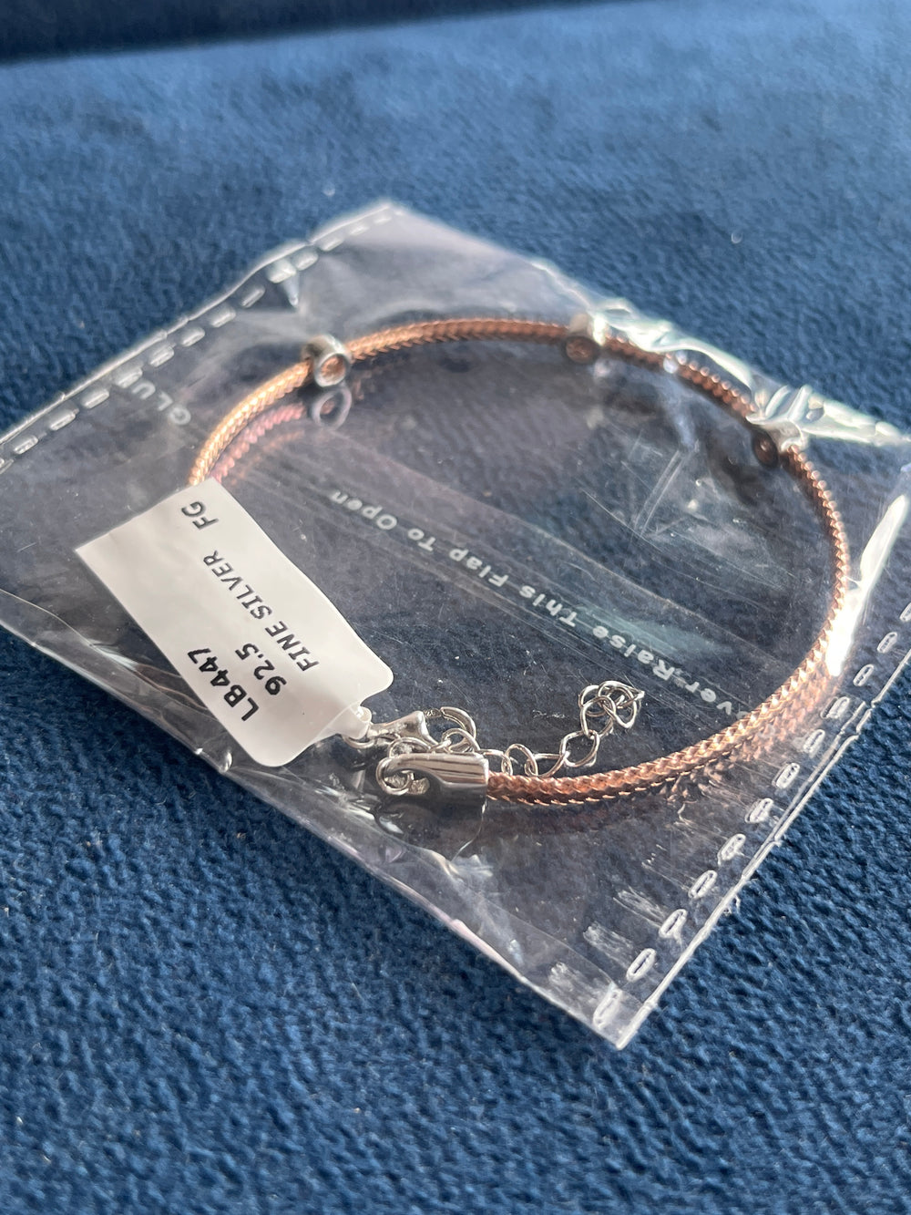 Women's Stiff Bracelet