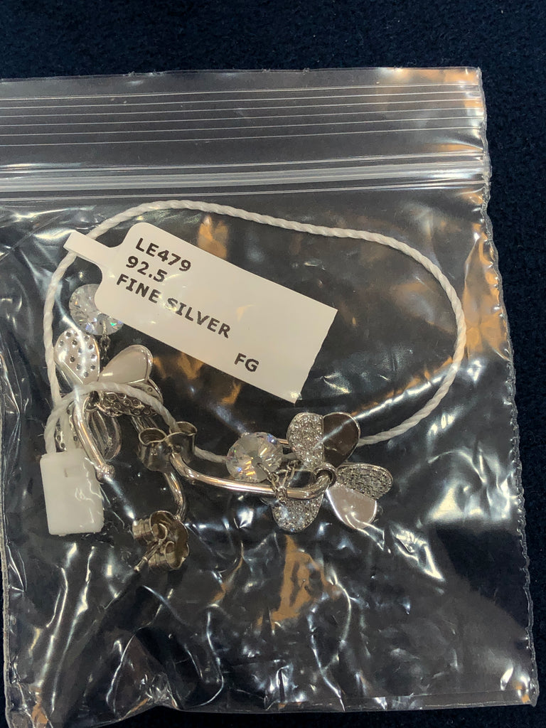Ladies earrings