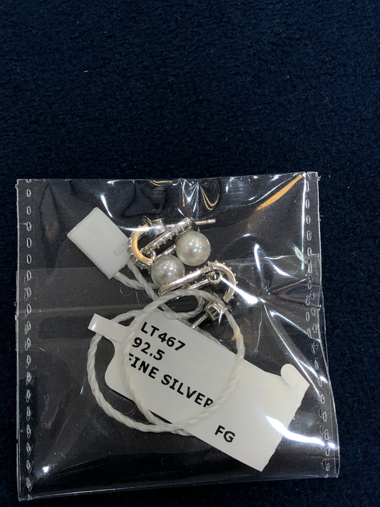 Ladies earrings
