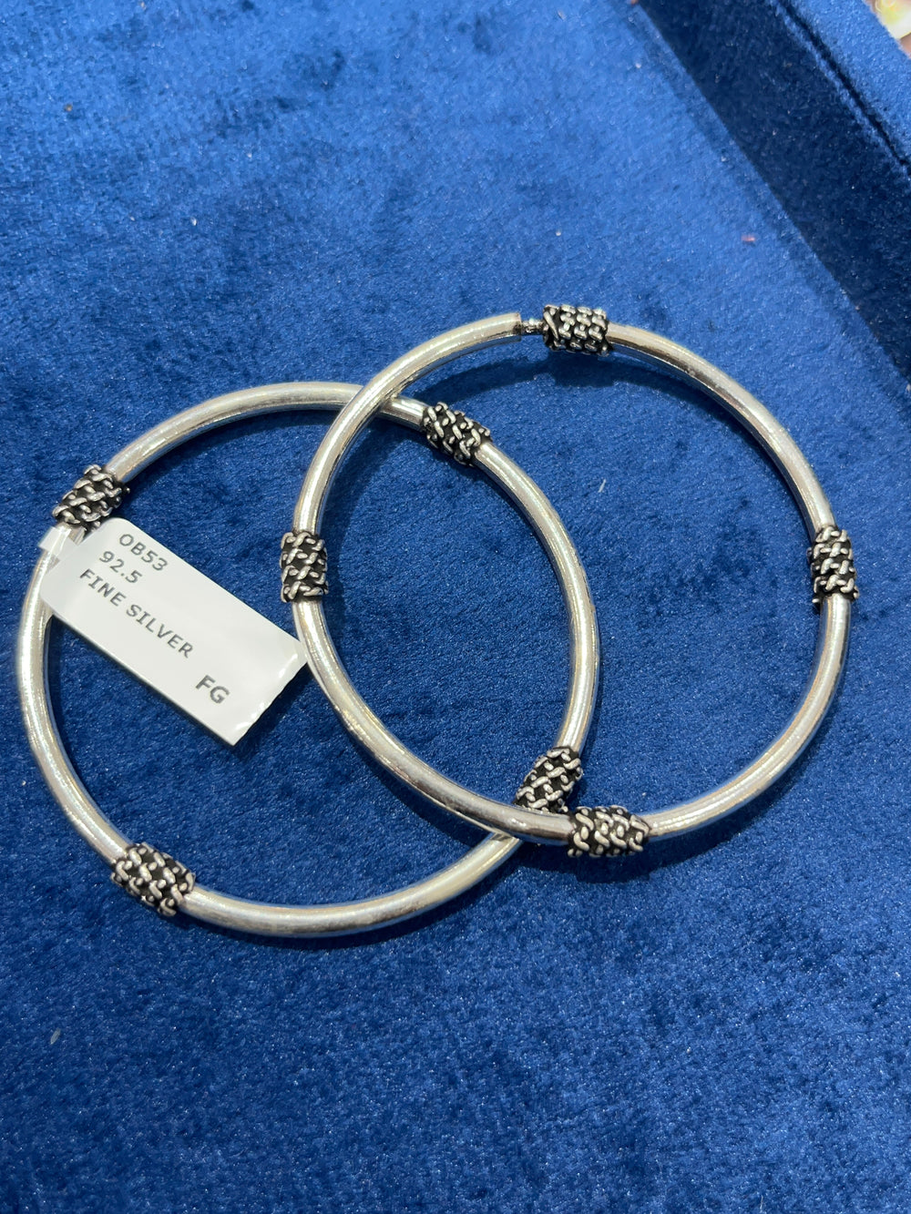 WOMEN'S BANGLES