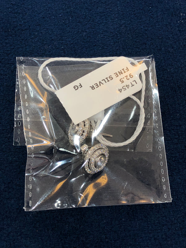 Ladies earrings