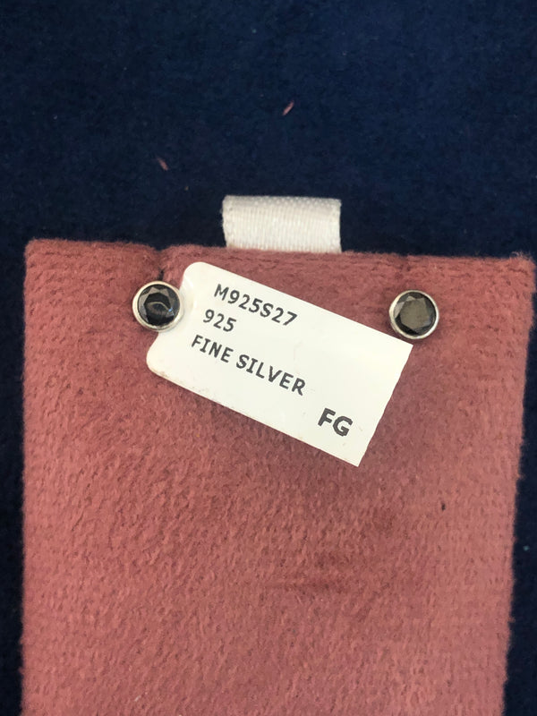 SAME EARRINGS BOX 40