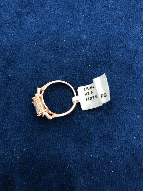 Ladies rings