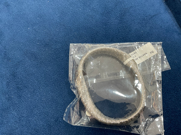 BRACELET WHITE  BOX 44 Nav