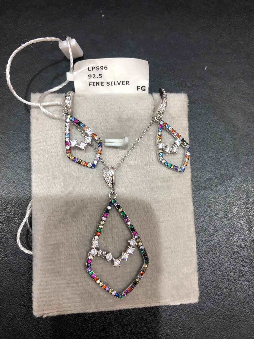 Women's Pendant sets