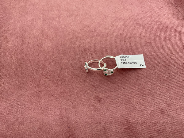 TOE RING WHITE 54