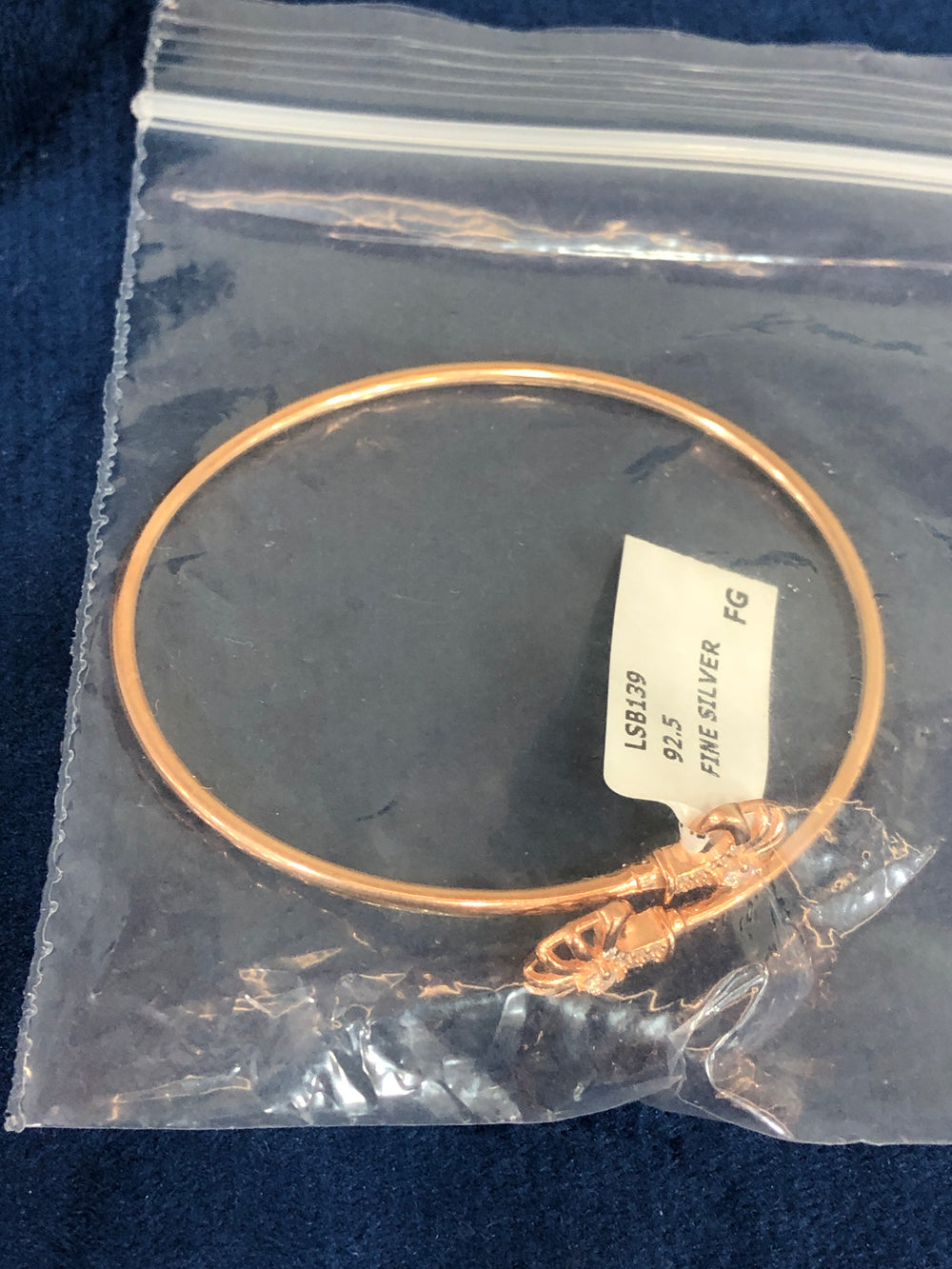 Women's Stiff Bracelet