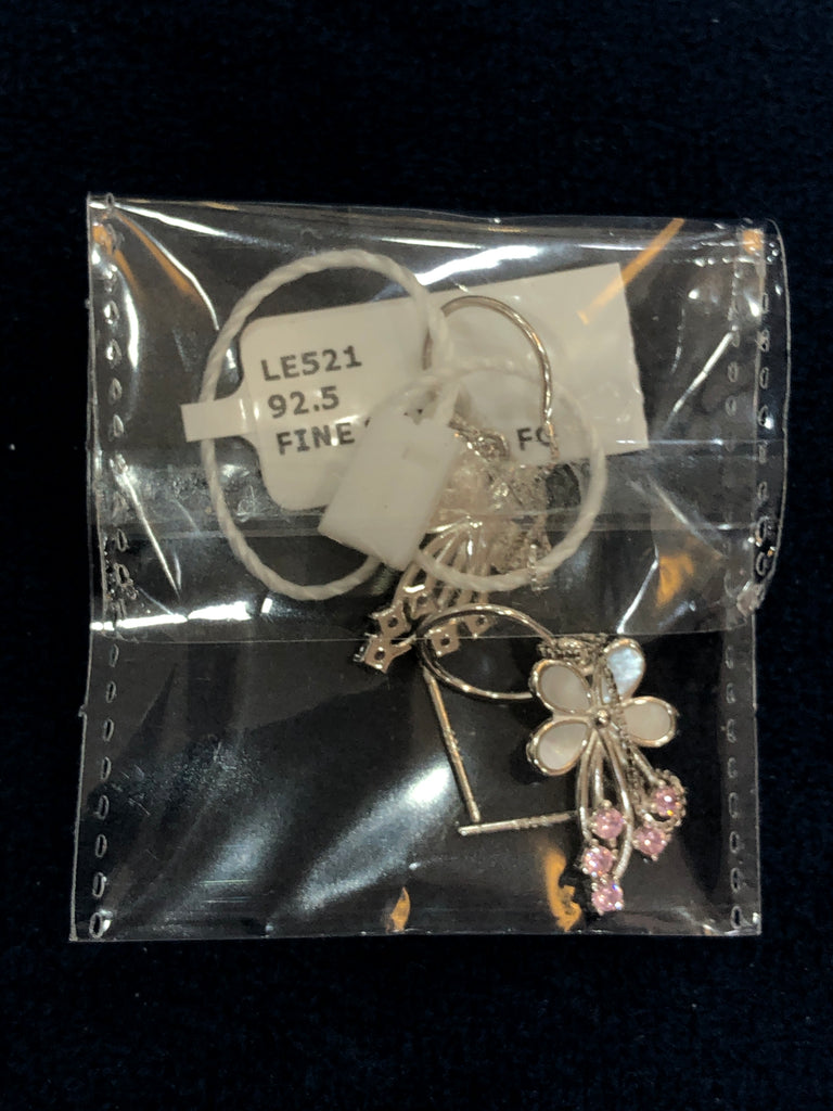Ladies earrings