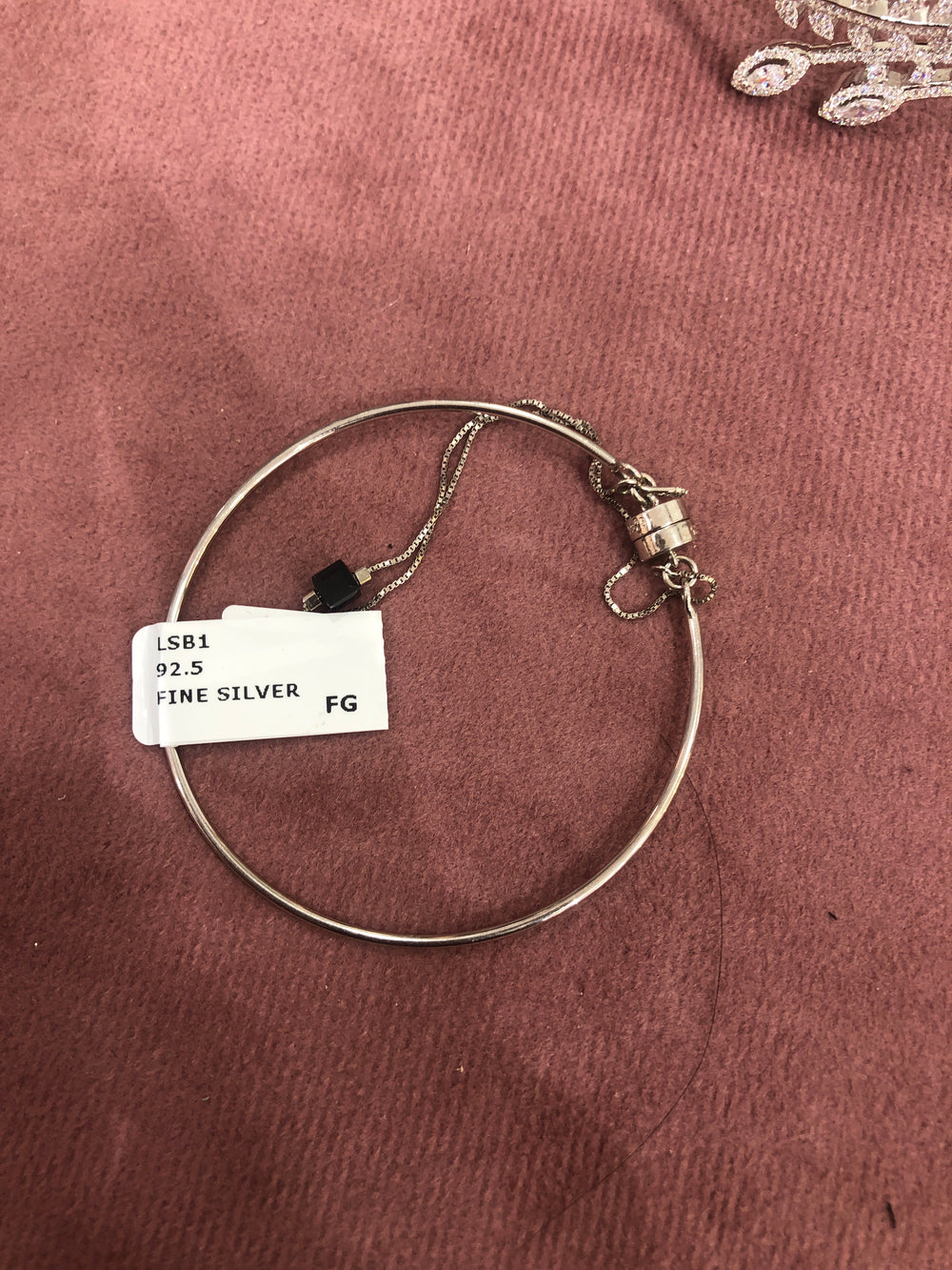 Women's Stiff Bracelet