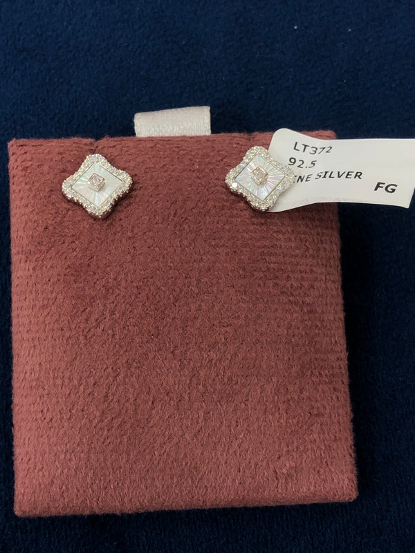 EARRING BOX 35