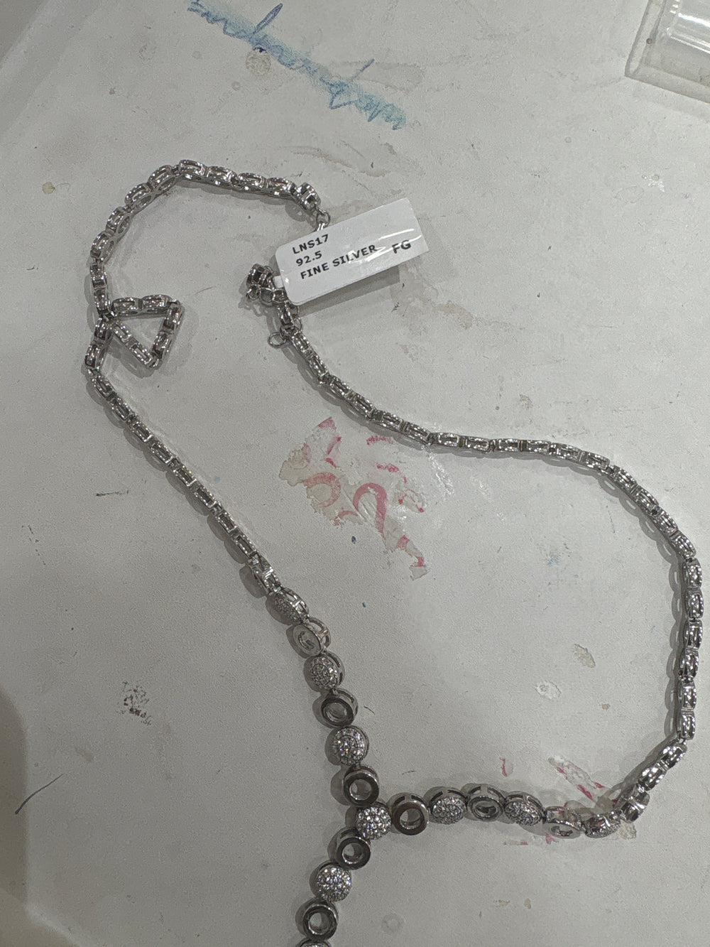 WOMEN'S NECKLACE