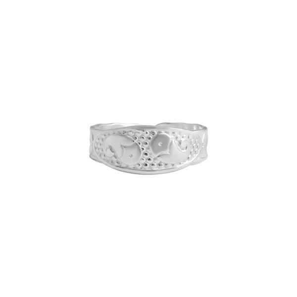 Handcrafted Pure Silver Band Ring with Paisley Motif