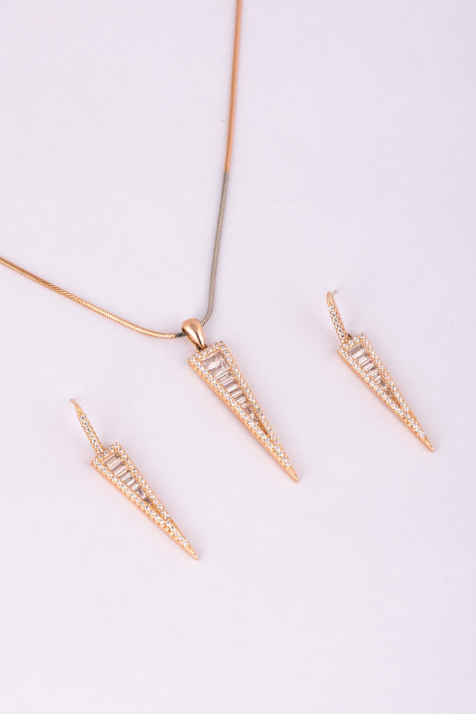 Gold and Diamond Triangle Set