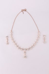 Elegant Teardrop Gemstone Necklace Set