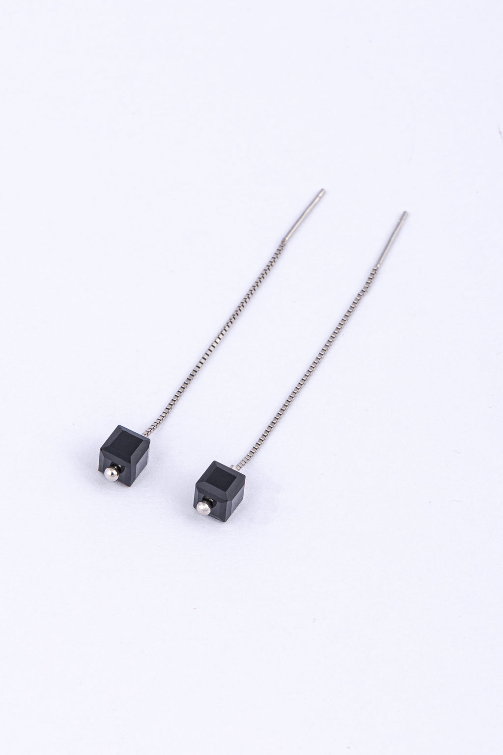 Minimalist Black Cube Bead Threader Earrings - Flâneur Global® | FG | 925 Fine Silver Jewelry & Accessories 