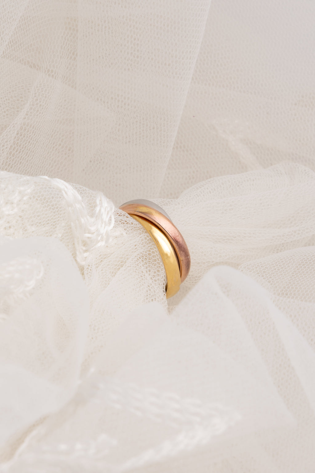 Tri-Color Interlocking Rings - Flâneur Global® | FG | 925 Fine Silver Jewelry & Accessories 