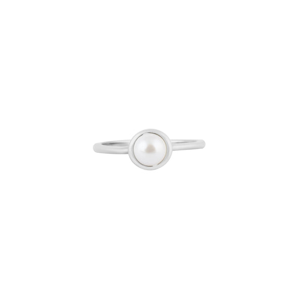 Round Freshwater Pearl Solitaire Silver Ring for her