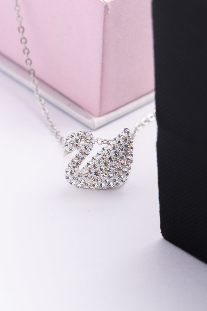 Elegant Swan Pendant Necklace