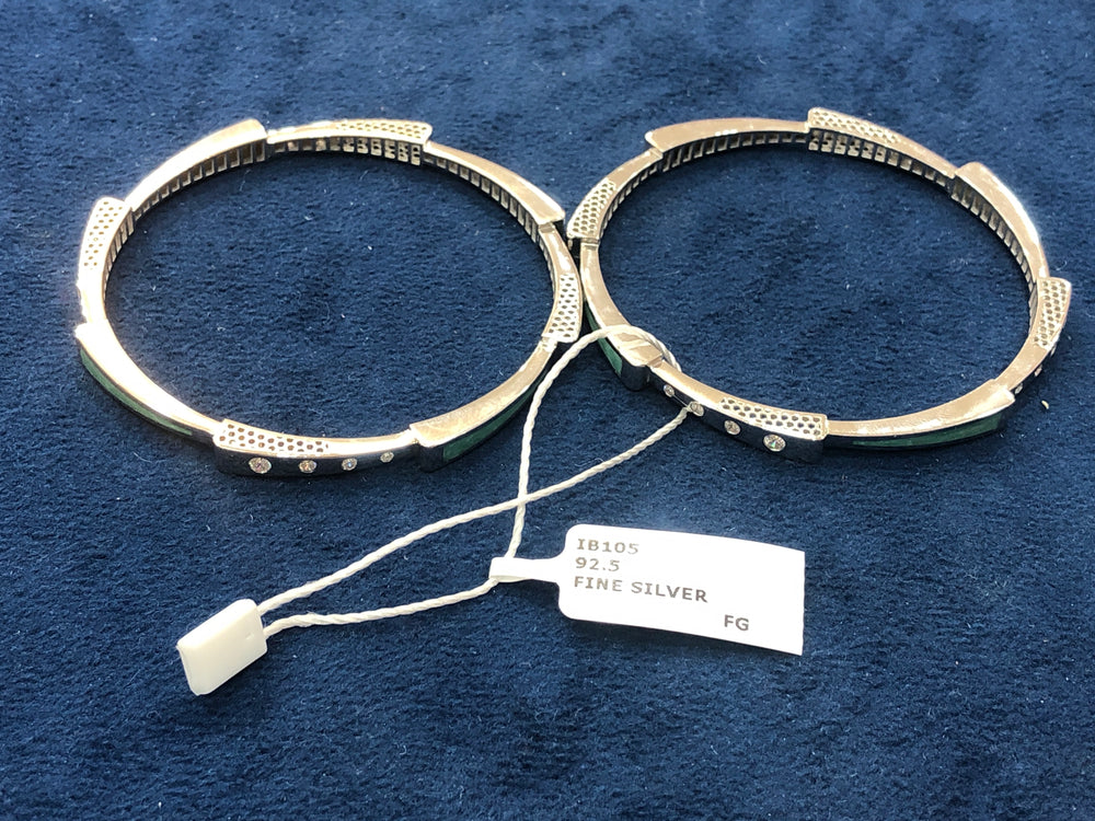 WOMEN'S BANGLES