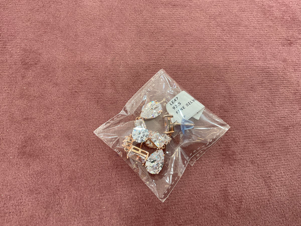 MOP EARRINGS BOX 24