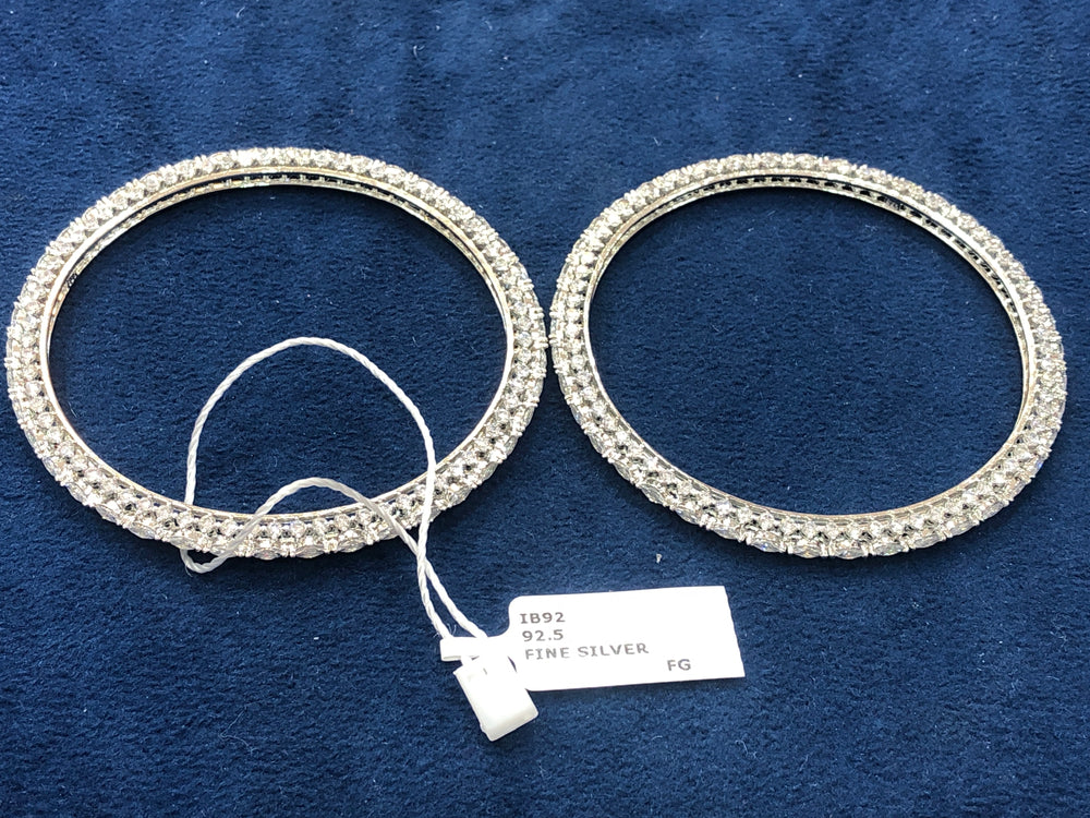 WOMEN'S BANGLES