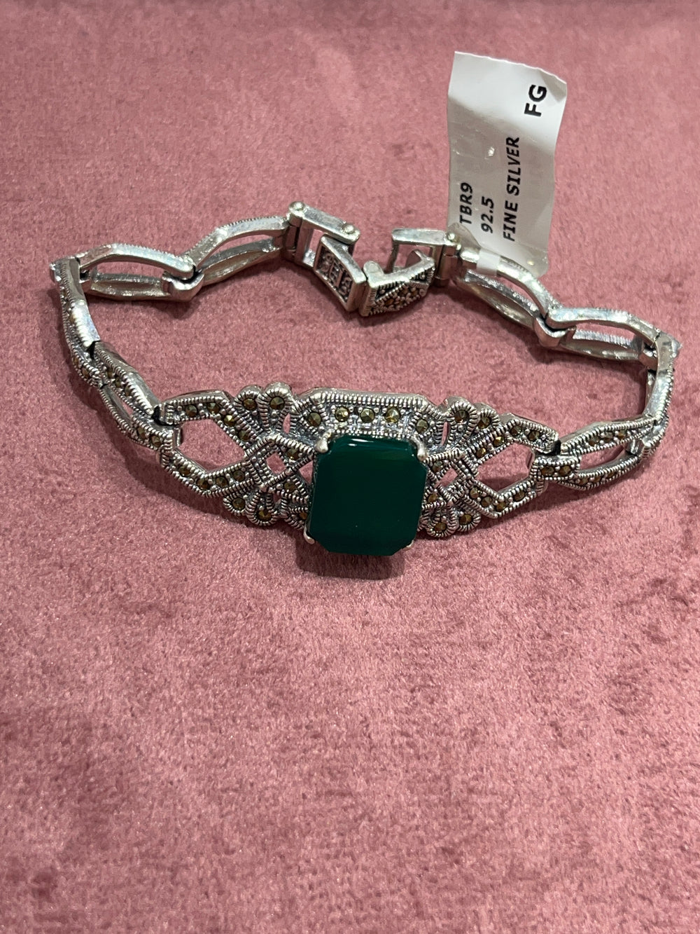 Women's bracelet