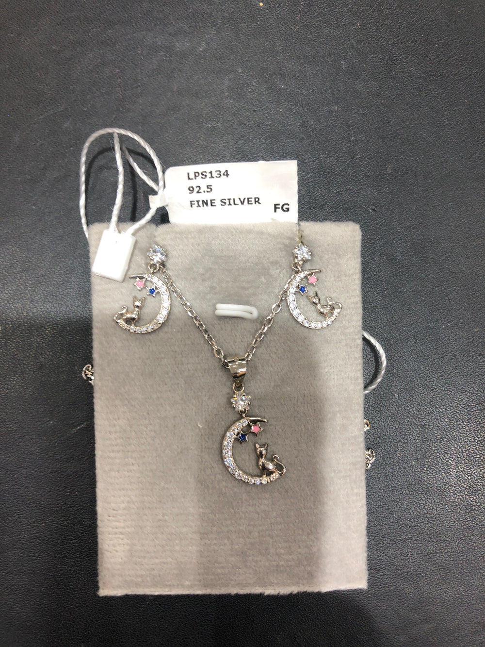 Women's Pendant sets