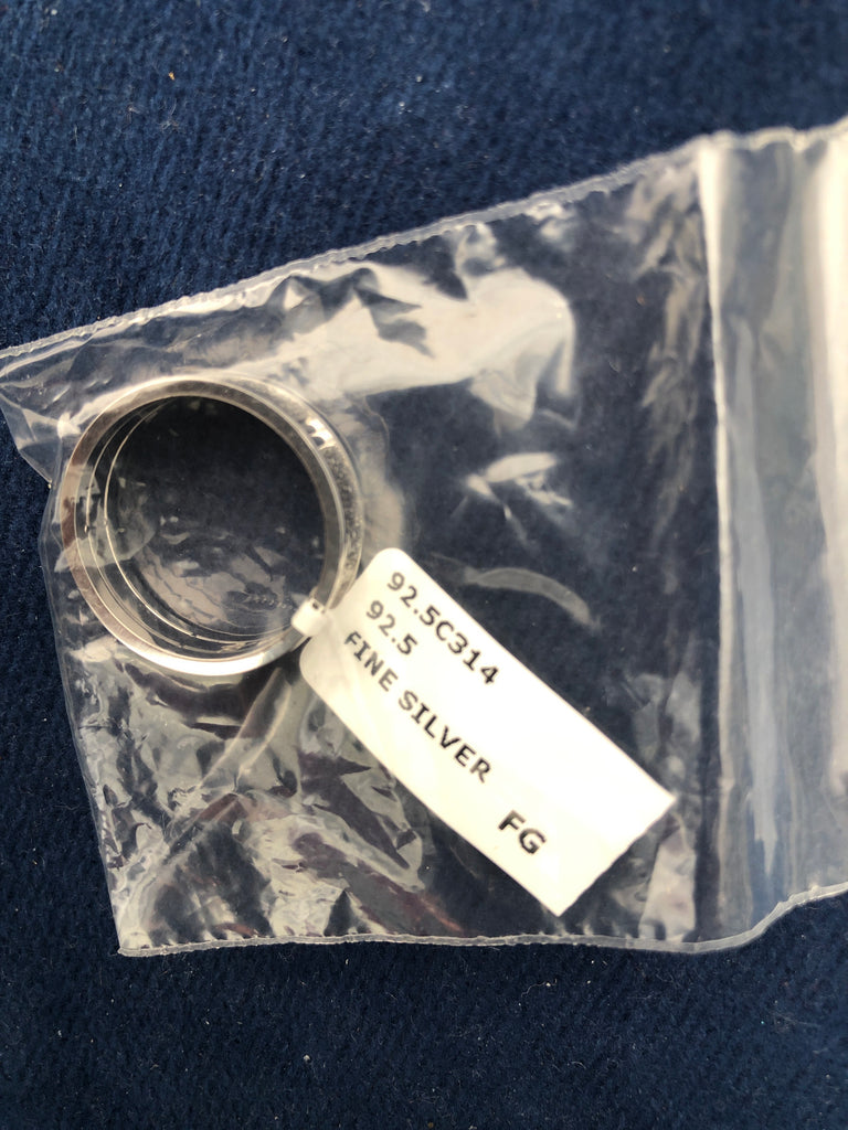 Man’s rings box 17