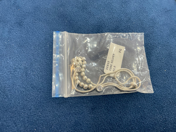 BRACELET WHITE  BOX 44