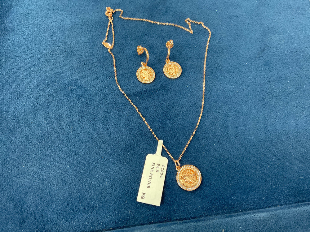 WOMEN'S PENDANT SET WITH CHAIN