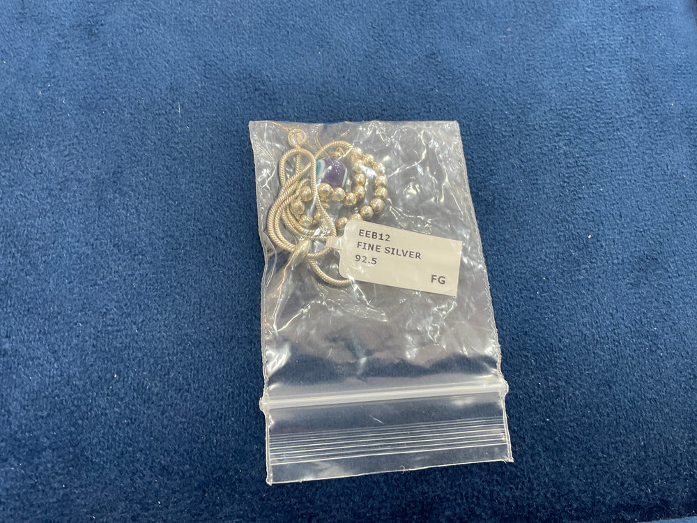 BRACELET WHITE  BOX 44