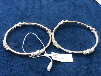WOMEN'S BANGLES