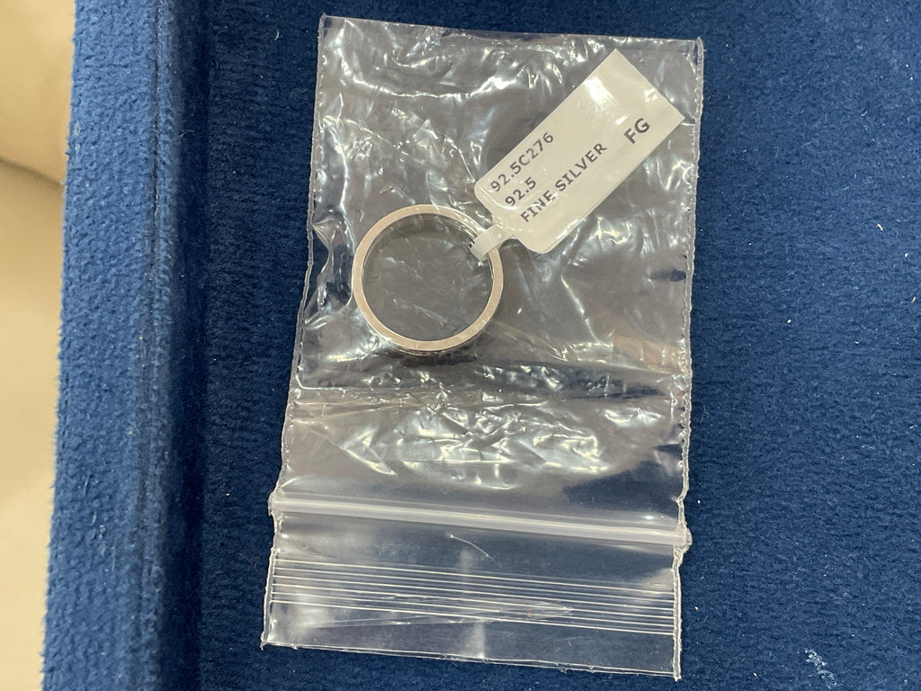 Man’s rings box 17