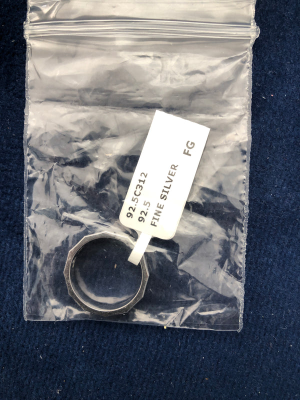 Man’s rings box 17