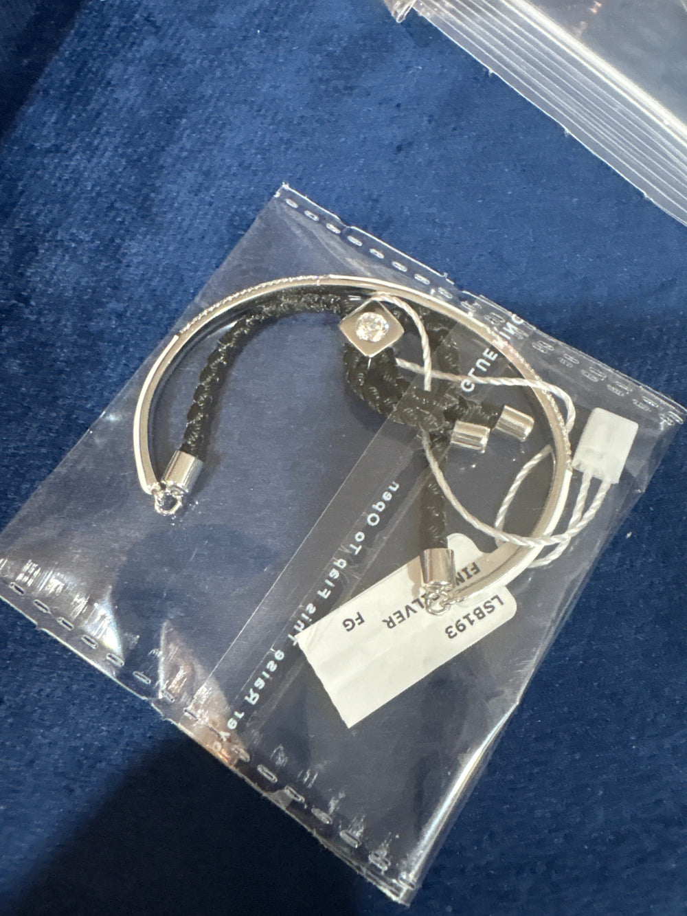 Women's Stiff Bracelet