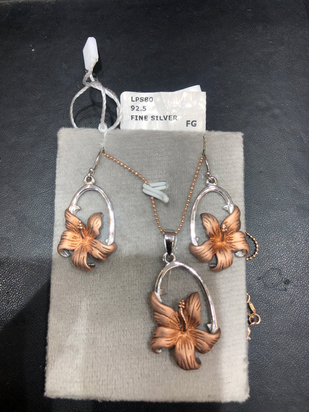 Women's Pendant sets