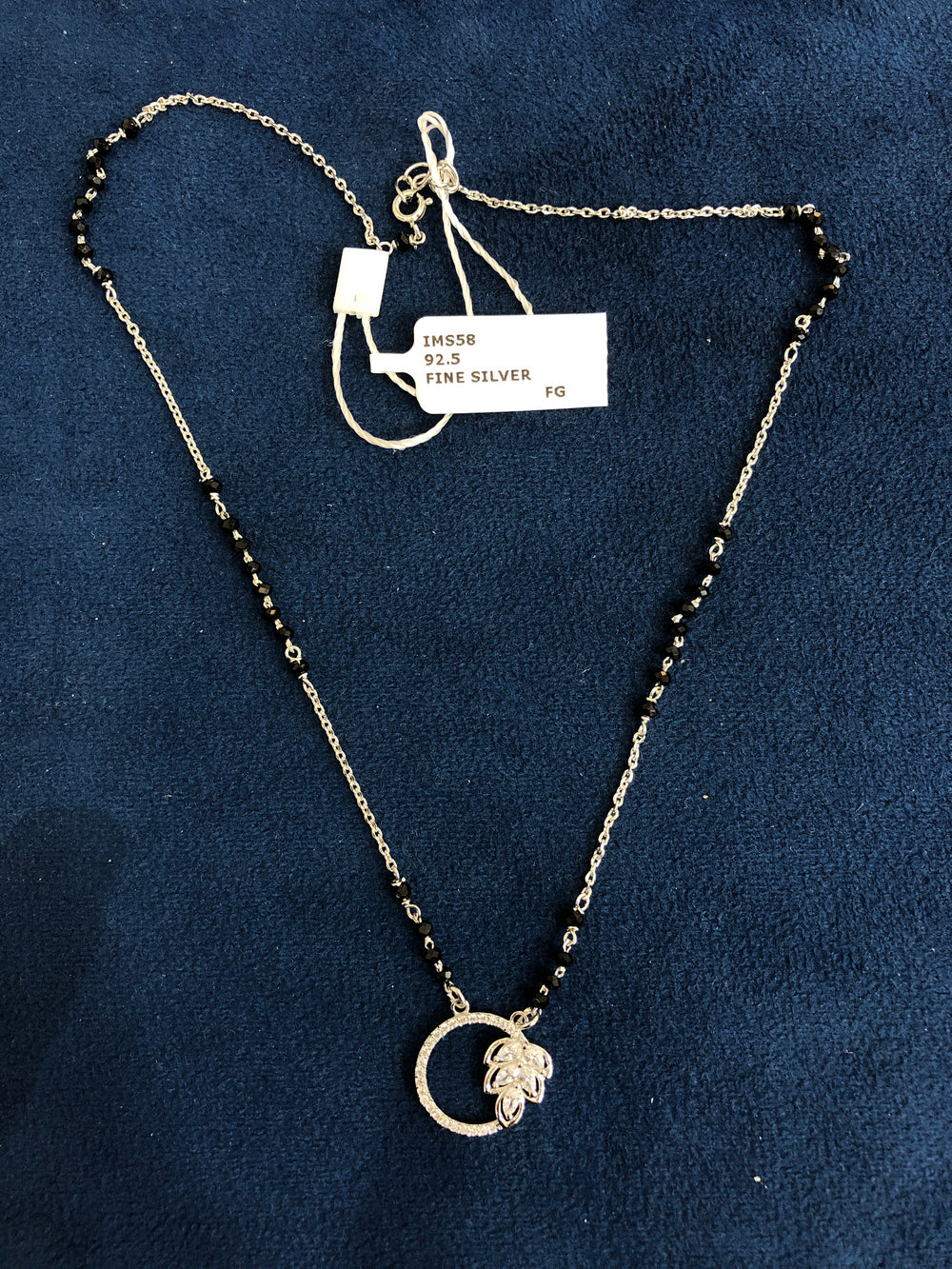 WOMEN'S MANGAL SUTRA ( & PENDANTS)