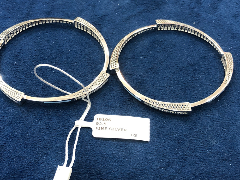 WOMEN'S BANGLES