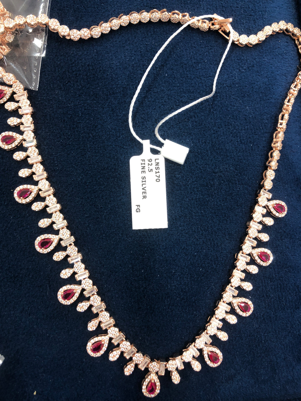 LADIES NECKLACE SET