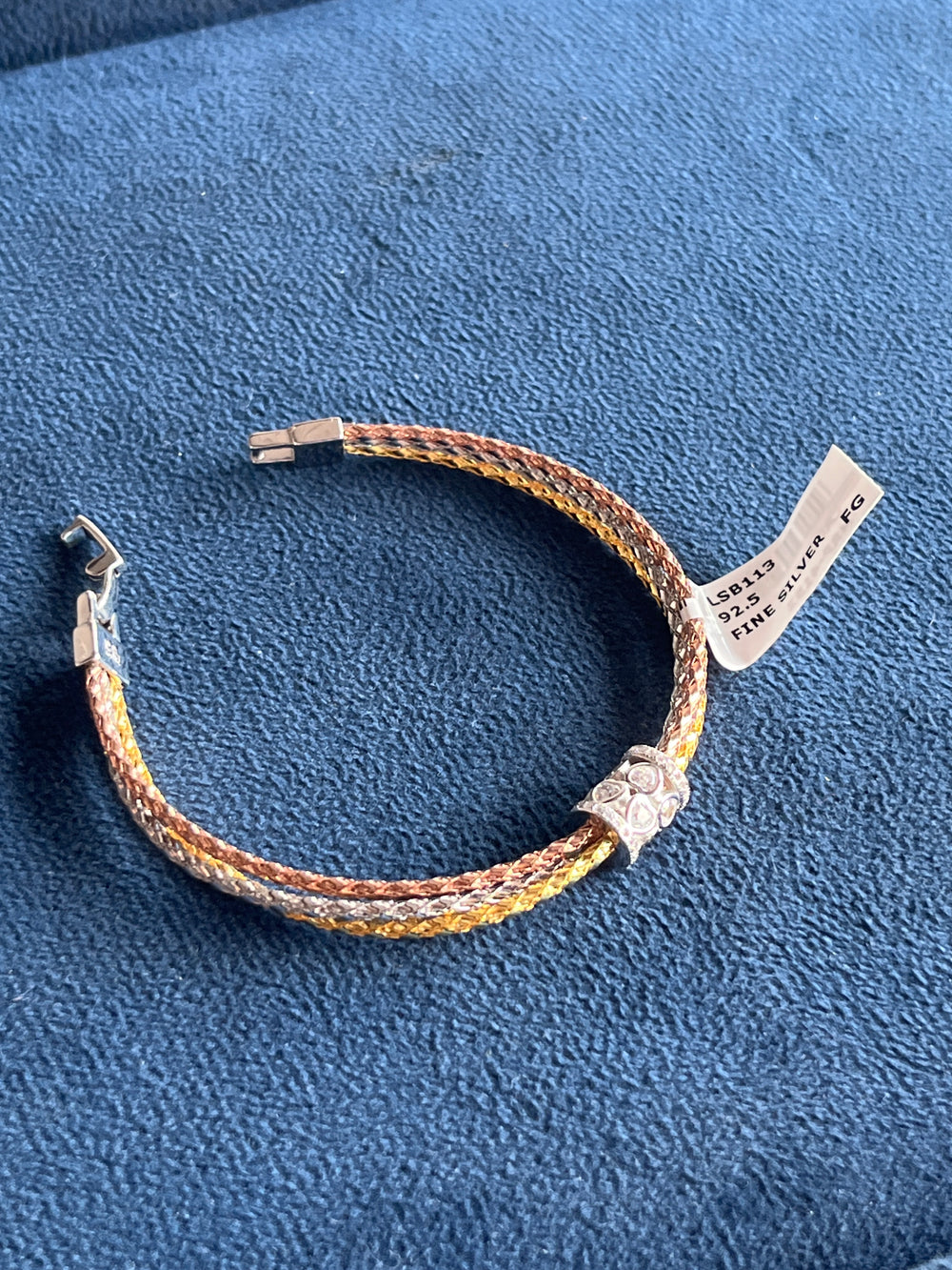 Women's Stiff Bracelet