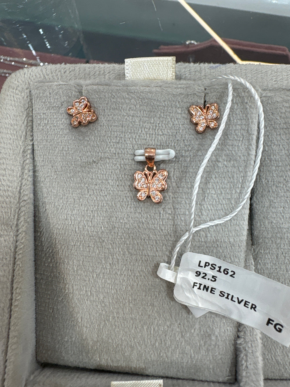 Women's Pendant sets